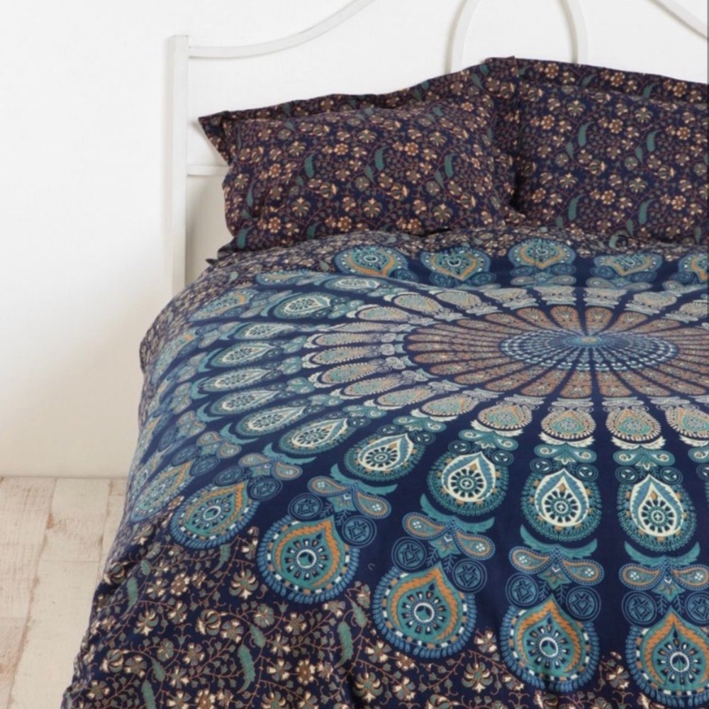 Urban Outfitters Duvet and Shams